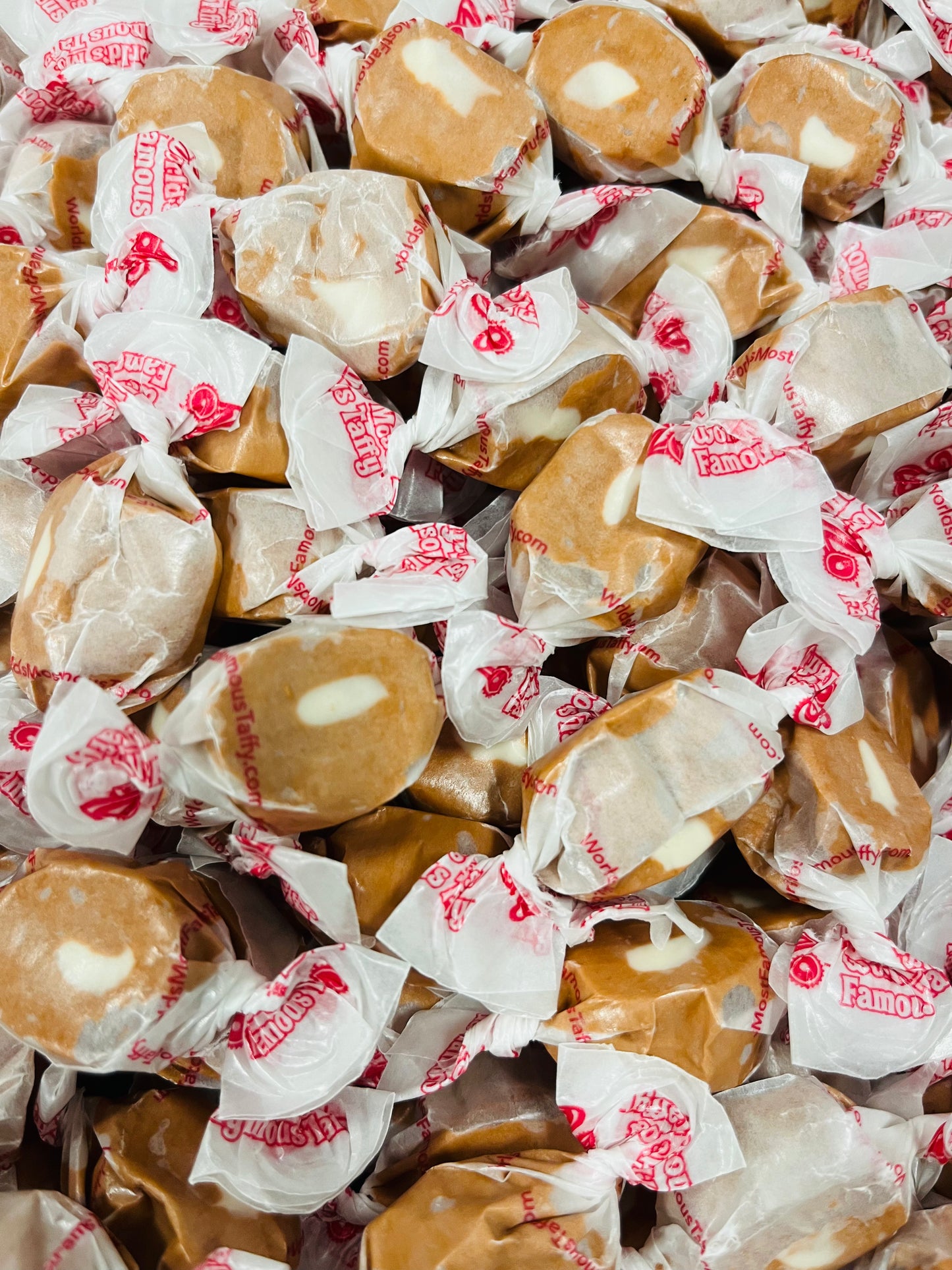 Zeno's Root Beer Float Taffy