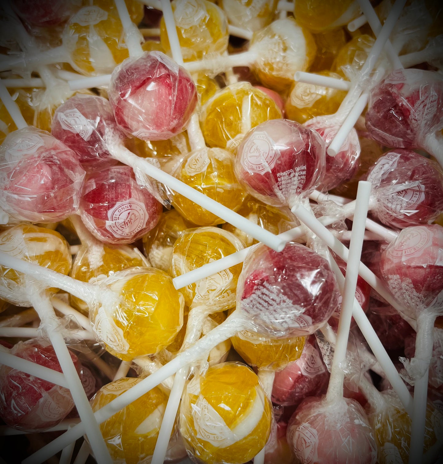 Belgian Lollipops Cloudberry & Lingonberry Mix